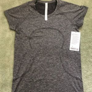 Lululemon Swiftly Tech Short Sleeve 2.0 City